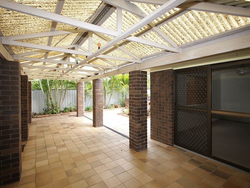 18 Hunter Road, Boronia Heights QLD 4124