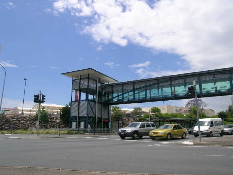 Unit 1/6 Vanessa Boulevard, Springwood QLD 4127