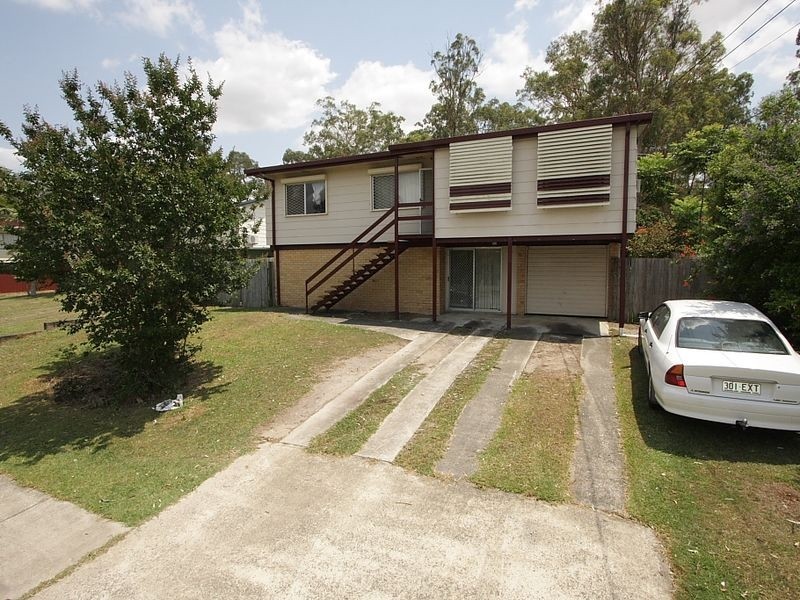 15 Bushmills Street, Hillcrest QLD 4118