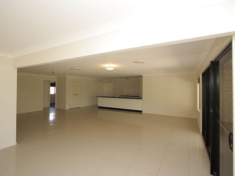 16 – 18 Goldfinch Court, New Beith QLD 4124