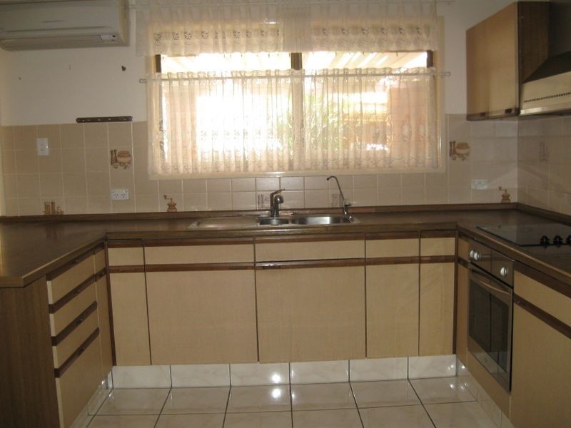 66 Peverell Street, Hillcrest QLD 4118