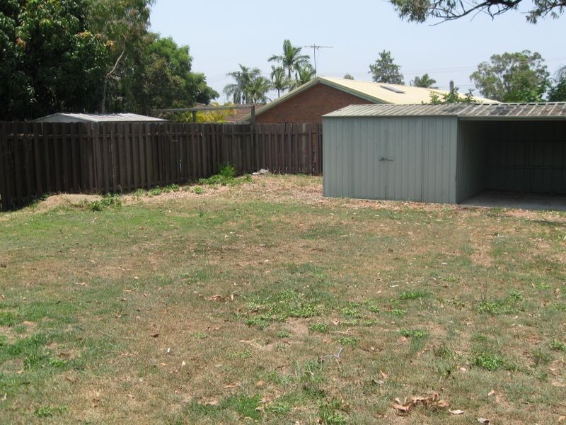 66 Peverell Street, Hillcrest QLD 4118