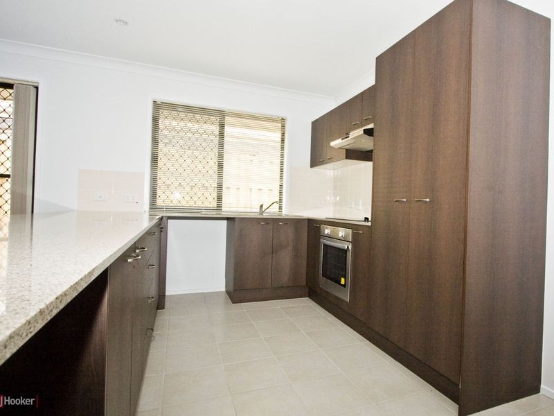 8 Flametree Crescent, Berrinba QLD 4117