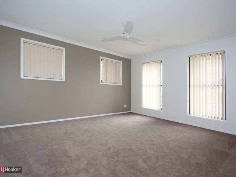 8 Flametree Crescent, Berrinba QLD 4117