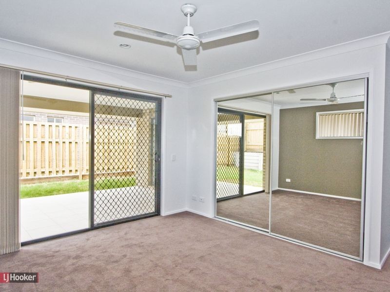 8 Flametree Crescent, Berrinba QLD 4117