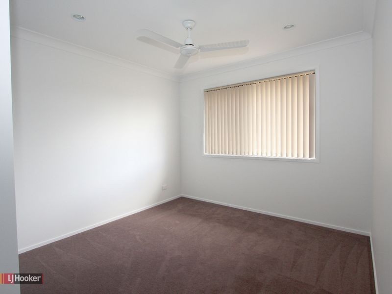 8 Flametree Crescent, Berrinba QLD 4117