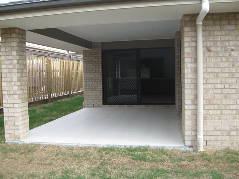 8 Flametree Crescent, Berrinba QLD 4117