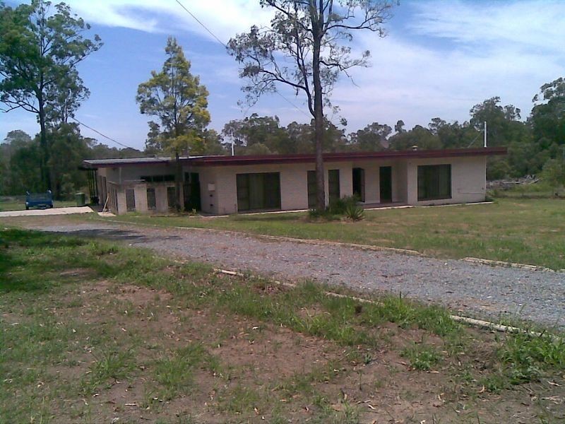 127 Andrew Road, Greenbank QLD 4124