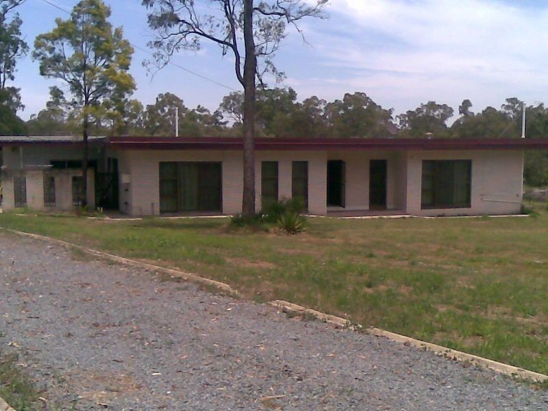 127 Andrew Road, Greenbank QLD 4124