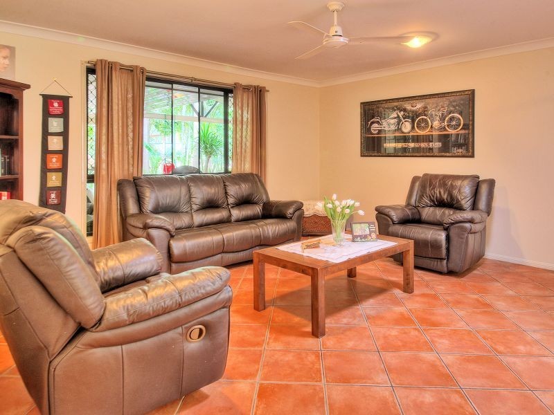 1-7 Kyeema Court, Munruben QLD 4125