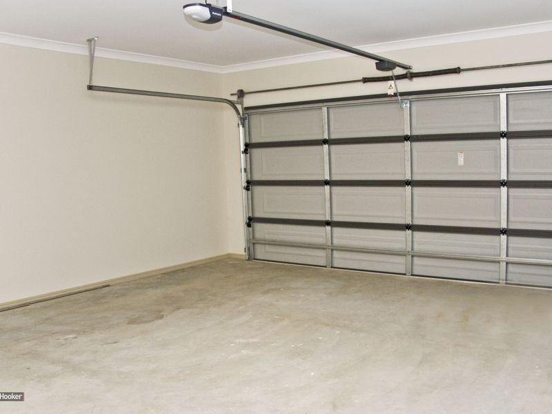 6 Thames Drive, Regents Park QLD 4118