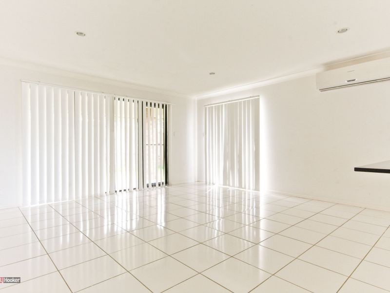 17 Marigold Avenue, Regents Park QLD 4118