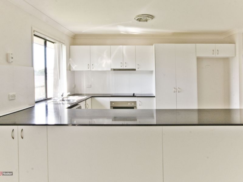 17 Marigold Avenue, Regents Park QLD 4118