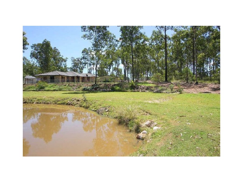 2 Jabiru Avenue, Greenbank QLD 4124