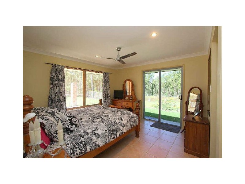 2 Jabiru Avenue, Greenbank QLD 4124