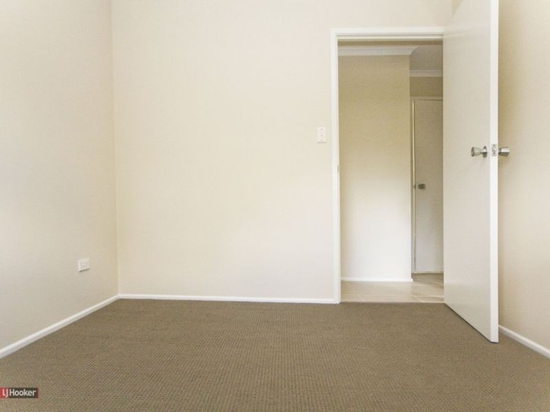 33 Strathallen Drive, Boronia Heights QLD 4124