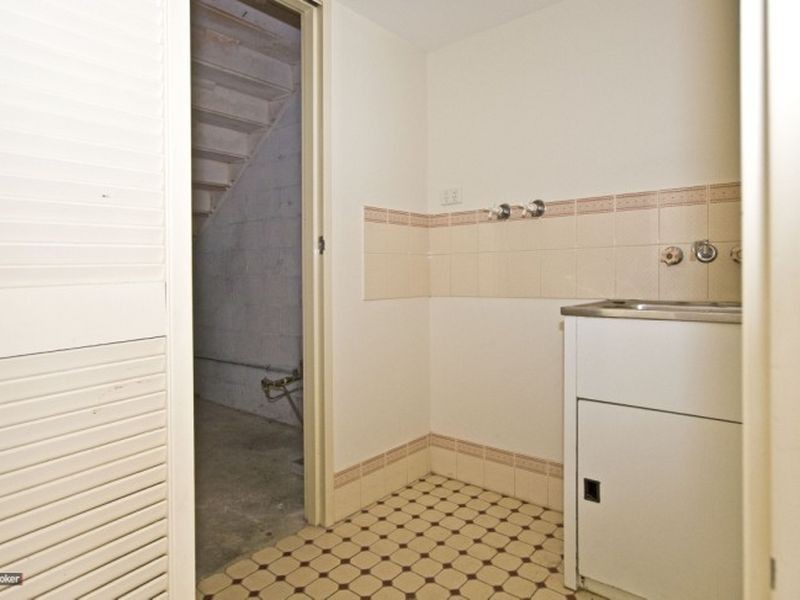 2/60 Macarthy Road, Marsden QLD 4132