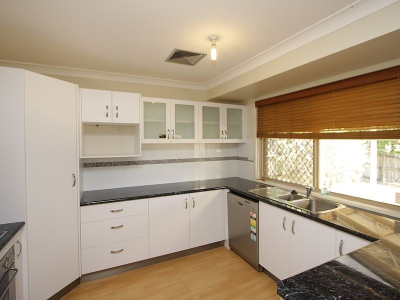 5 Karingal Court, Boronia Heights QLD 4124