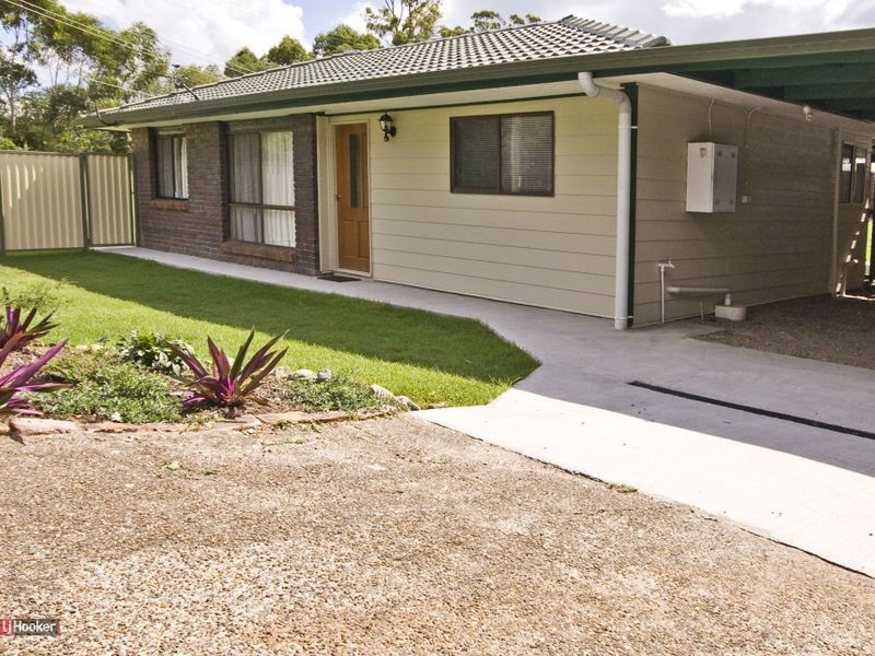 13 Langham Street, Hillcrest QLD 4118