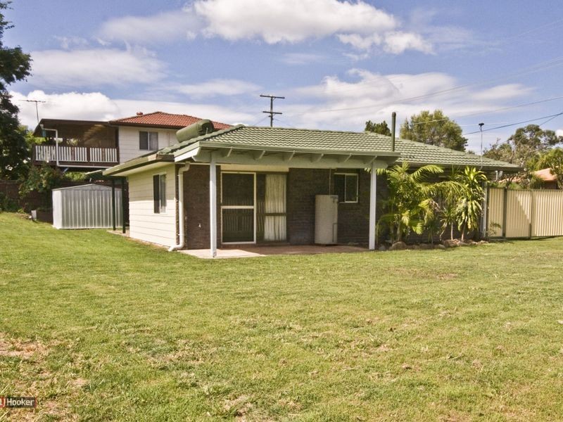 13 Langham Street, Hillcrest QLD 4118