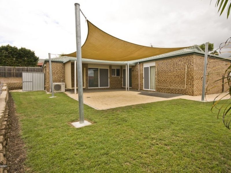 11 Cinear Court, Regents Park QLD 4118