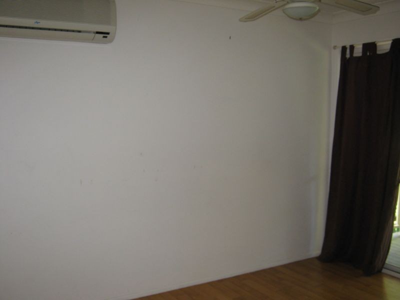 35 Enford Street, Hillcrest QLD 4118