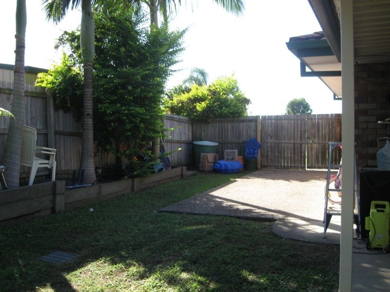 15 Lorraine Street, Crestmead QLD 4132