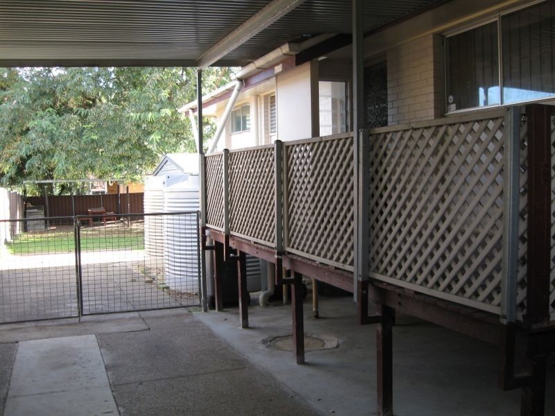 4 Southampton Road, Ellen Grove QLD 4078