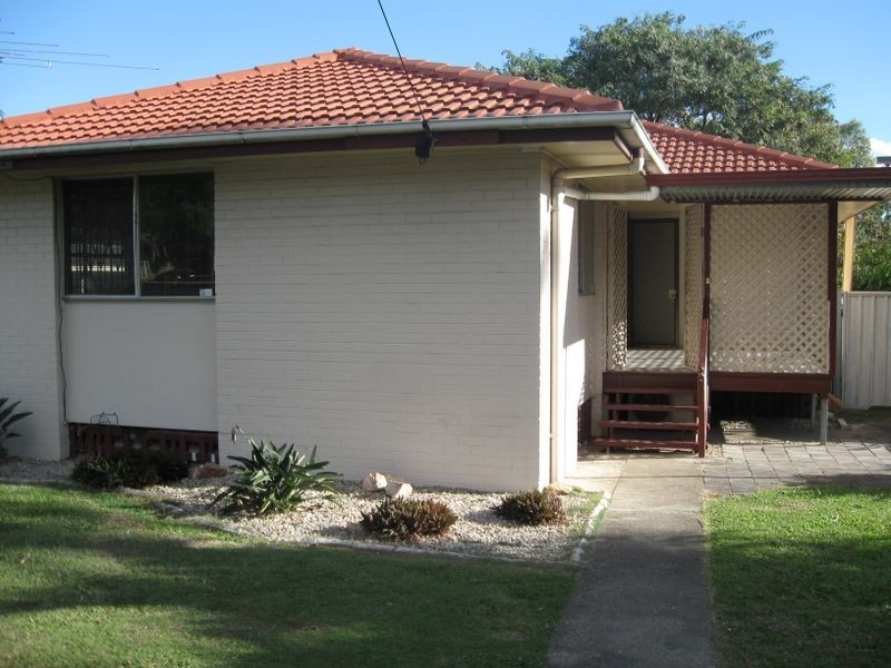 4 Southampton Road, Ellen Grove QLD 4078