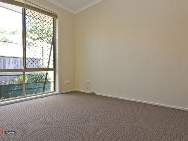 17 Mooloolah Court, Hillcrest QLD 4118