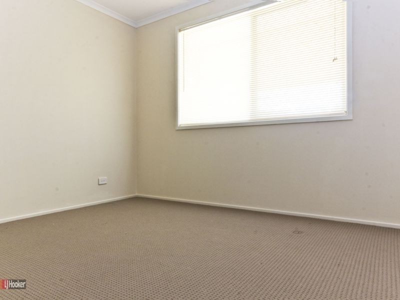 17 Mooloolah Court, Hillcrest QLD 4118