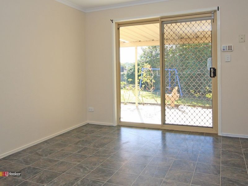 17 Mooloolah Court, Hillcrest QLD 4118