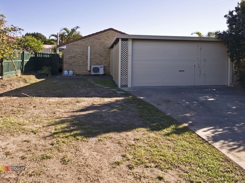 17 Mooloolah Court, Hillcrest QLD 4118