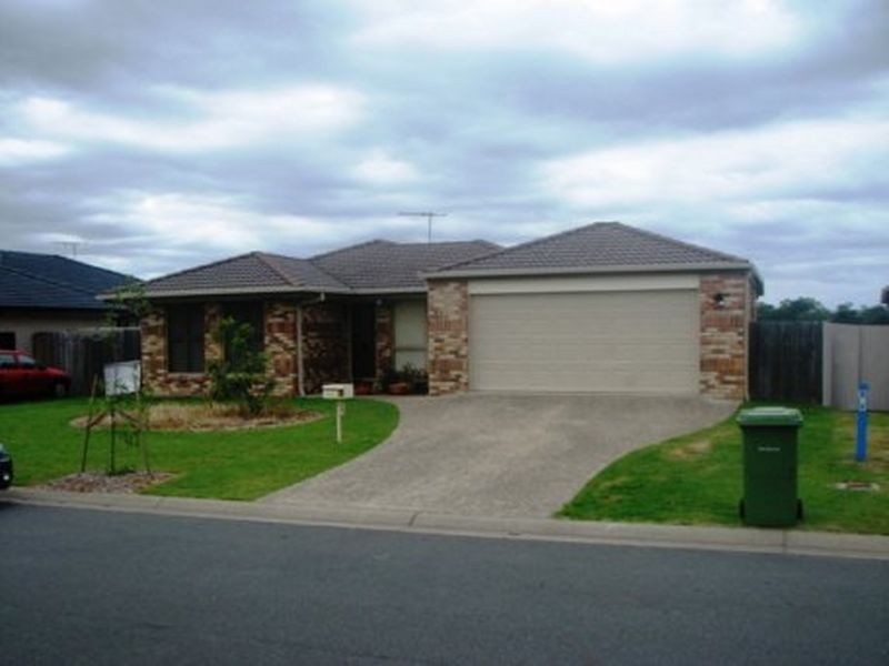10 James Street, Crestmead QLD 4132