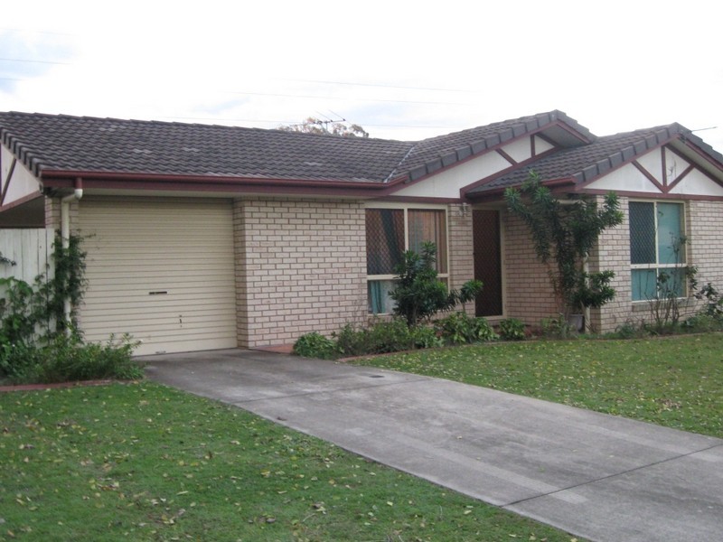 9 Brandon Street, Marsden QLD 4132