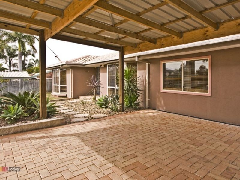12 Lucida Court, Regents Park QLD 4118