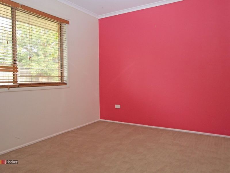 12 Lucida Court, Regents Park QLD 4118