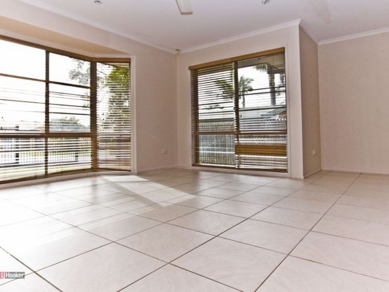 12 Lucida Court, Regents Park QLD 4118
