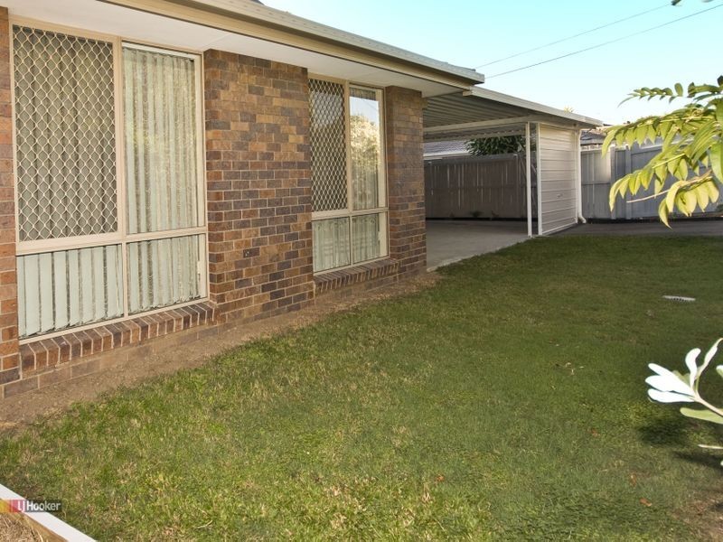 89 Middle Road, Hillcrest QLD 4118