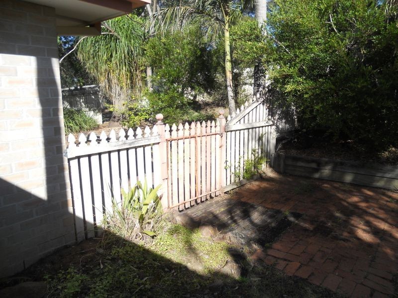 100 Mackellar Drive, Boronia Heights QLD 4124
