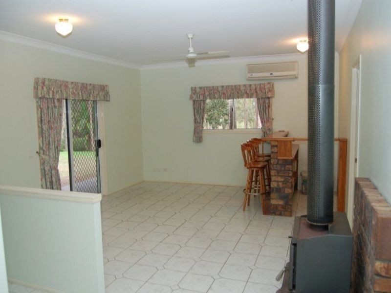 40 Arlington Court, Munruben QLD 4125