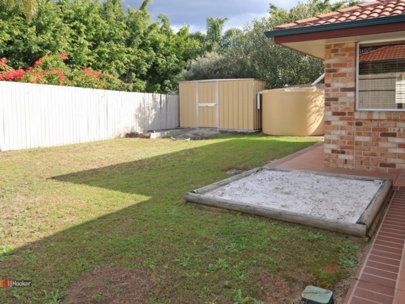 9 Carnegie Close, Parkinson QLD 4115