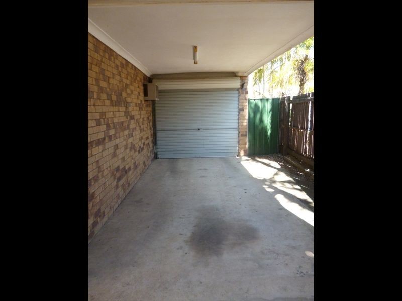 4 Bron Court, Loganlea QLD 4131