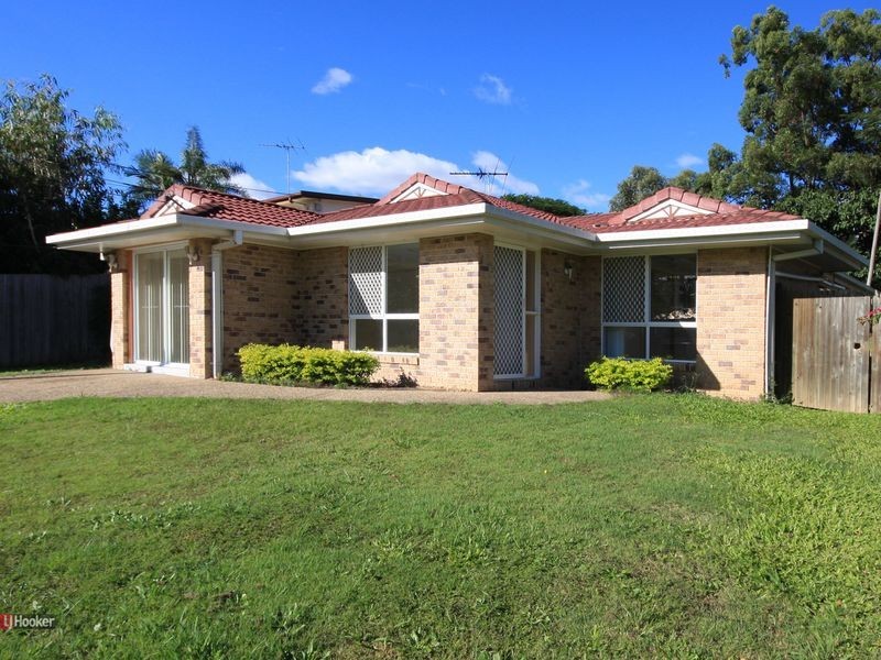 8 Parkland Avenue, Browns Plains QLD 4118