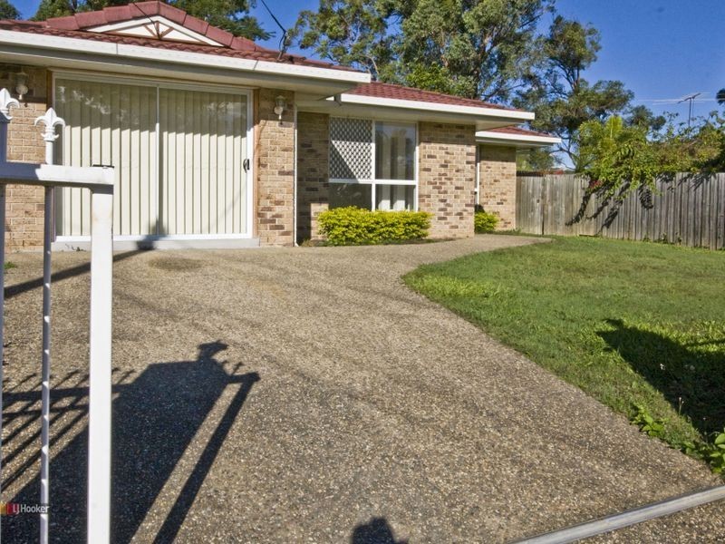 8 Parkland Avenue, Browns Plains QLD 4118
