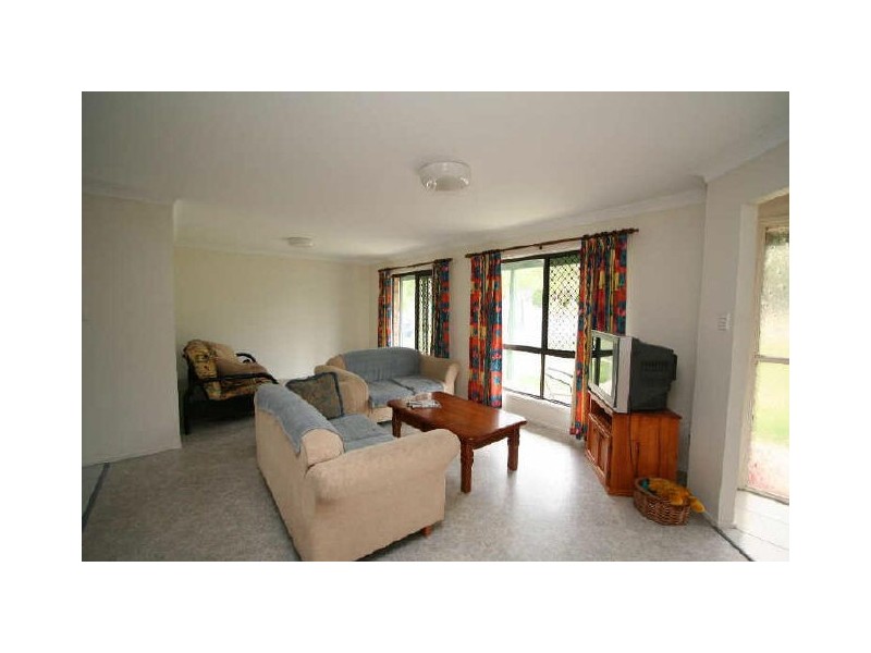 10 Anembo Court, Greenbank QLD 4124