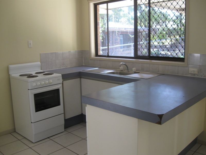 13 Silvertop Street, Hillcrest QLD 4118