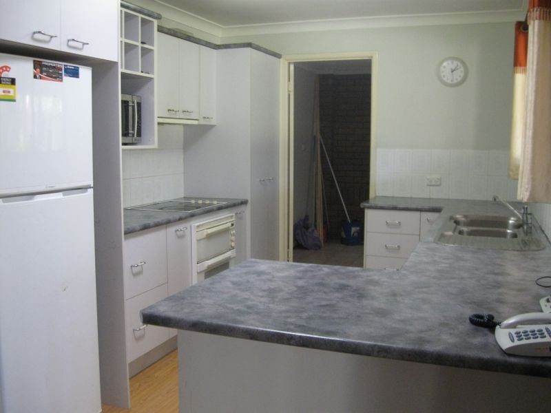 40 Dracon Street, Regents Park QLD 4118