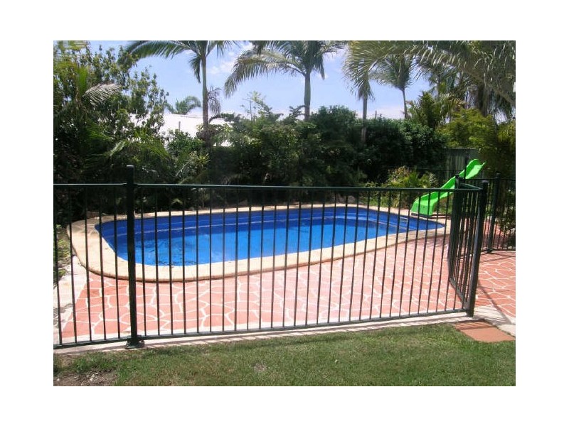 4 Hadley Court, Boronia Heights QLD 4124