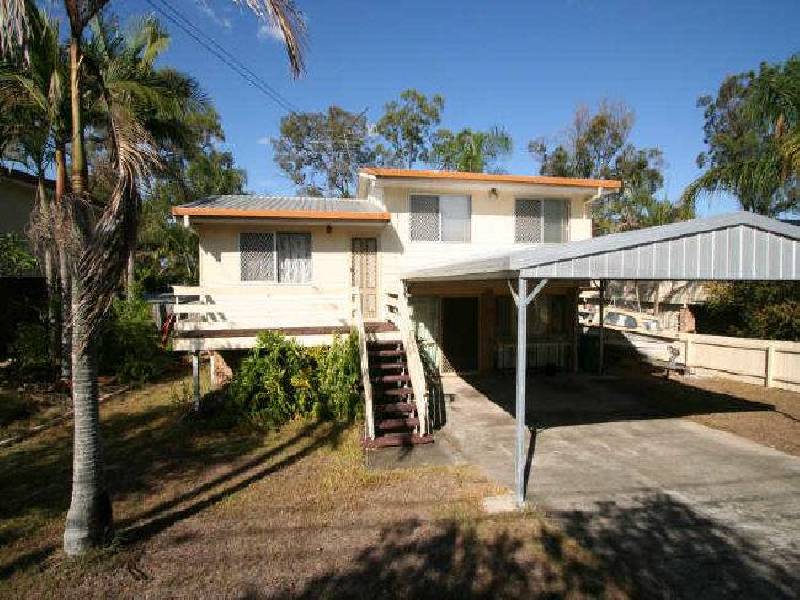 16 Bushmills Street, Hillcrest QLD 4118